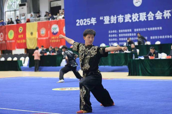 “武校联合会杯”武术比赛精彩收官