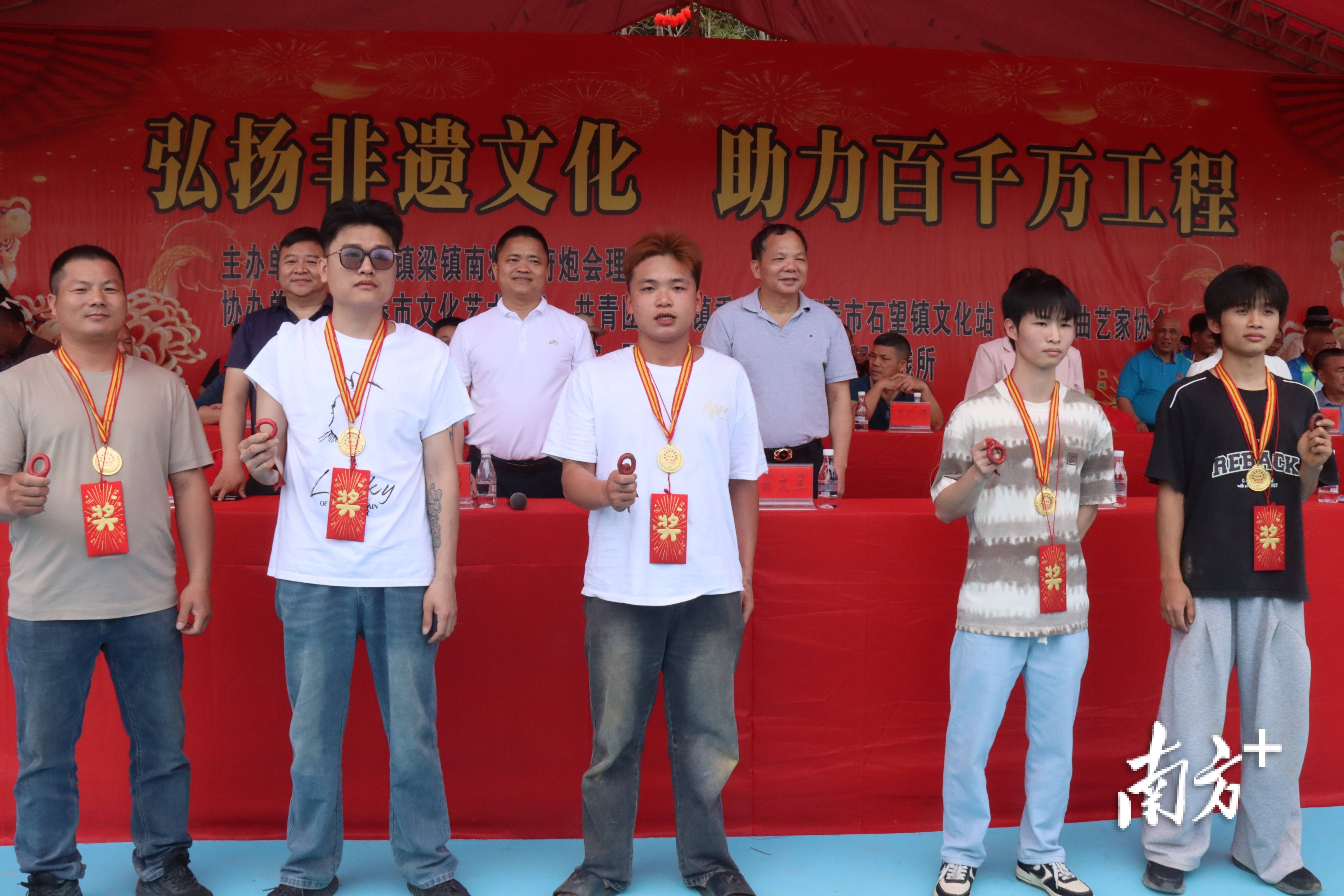 阳春这场传承500多年的炮会,到底有多热闹?